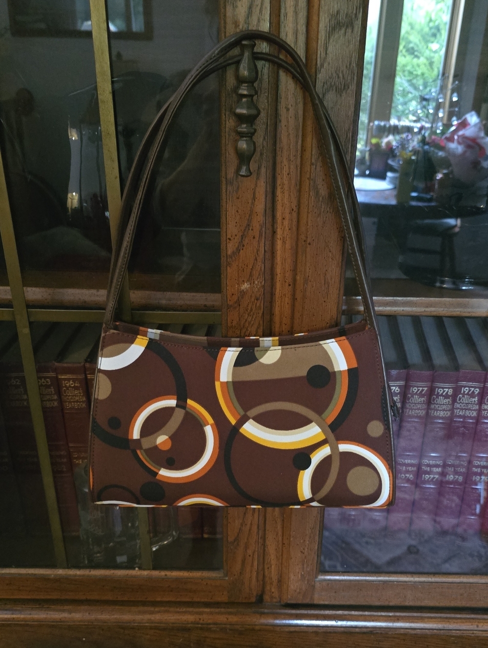NWOT Fabric Hardshell Stand Alone Handbag
